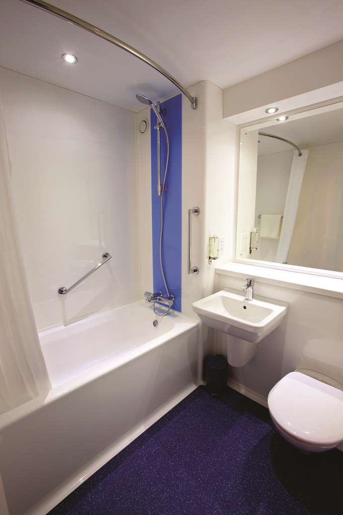 Travelodge Warrington Lowton Pokoj fotografie