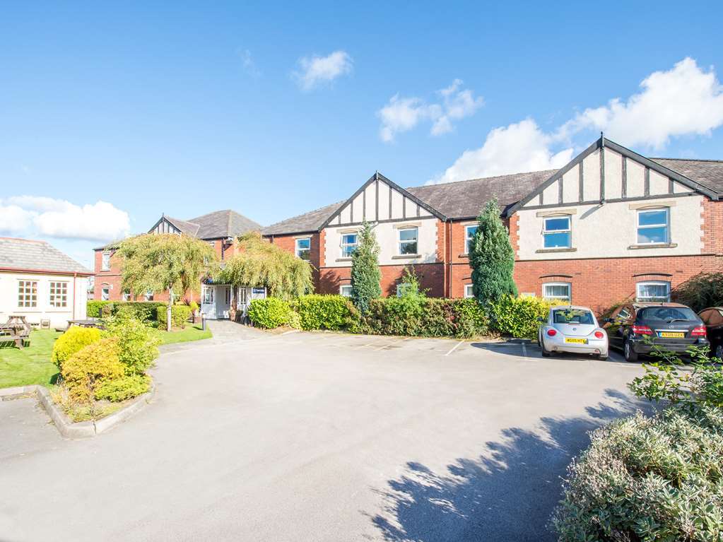 Travelodge Warrington Lowton Exteriér fotografie